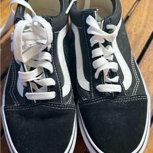 Vans Old Skool Black White Classic Skate Shoes Women 6.5